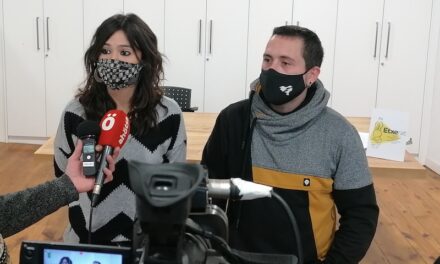 Nafarroako Parlamentuan onartuko den ebazpenaren inguruko balorazioa egingo dugu Etxeratekin batera
