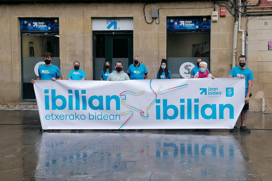 Llamamos a la ciudadanía de Nafarroa para que participe en la manifestación «Ibilian-ibilian, etxerako bidean» del 3 de julio, en Iruñera