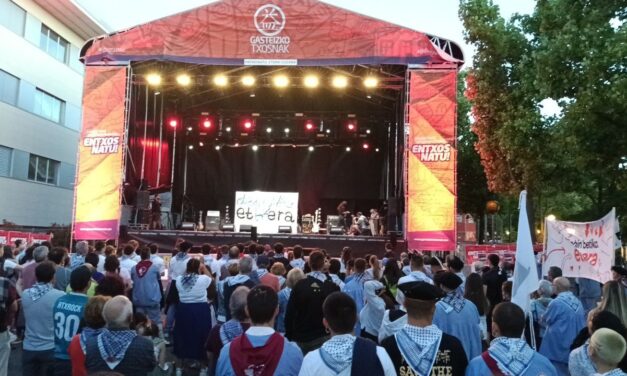 Euskal preso, iheslari eta deportatuen aldeko mobilizazioa Andra Mari zuriaren jaietan