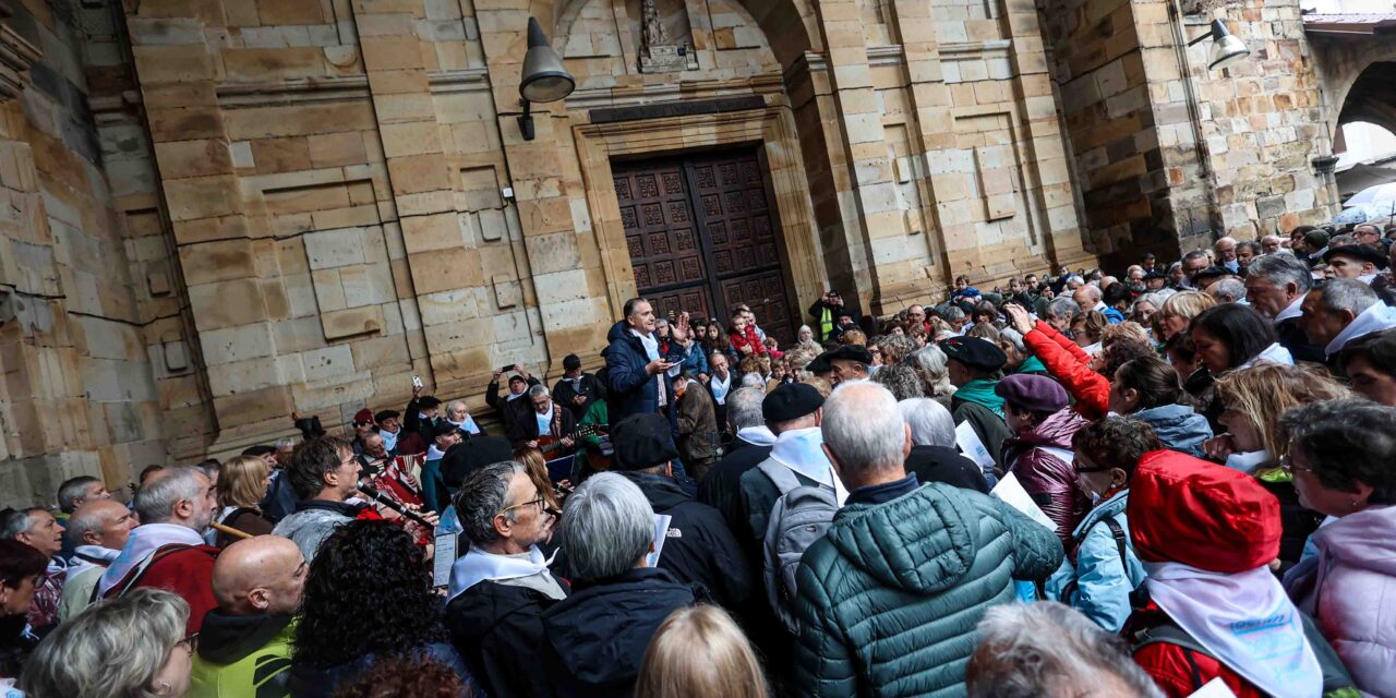 SAREk, II. #Etxera Kantuz Topaketa Nazionala antolatuta abenduaren 7an Durangon